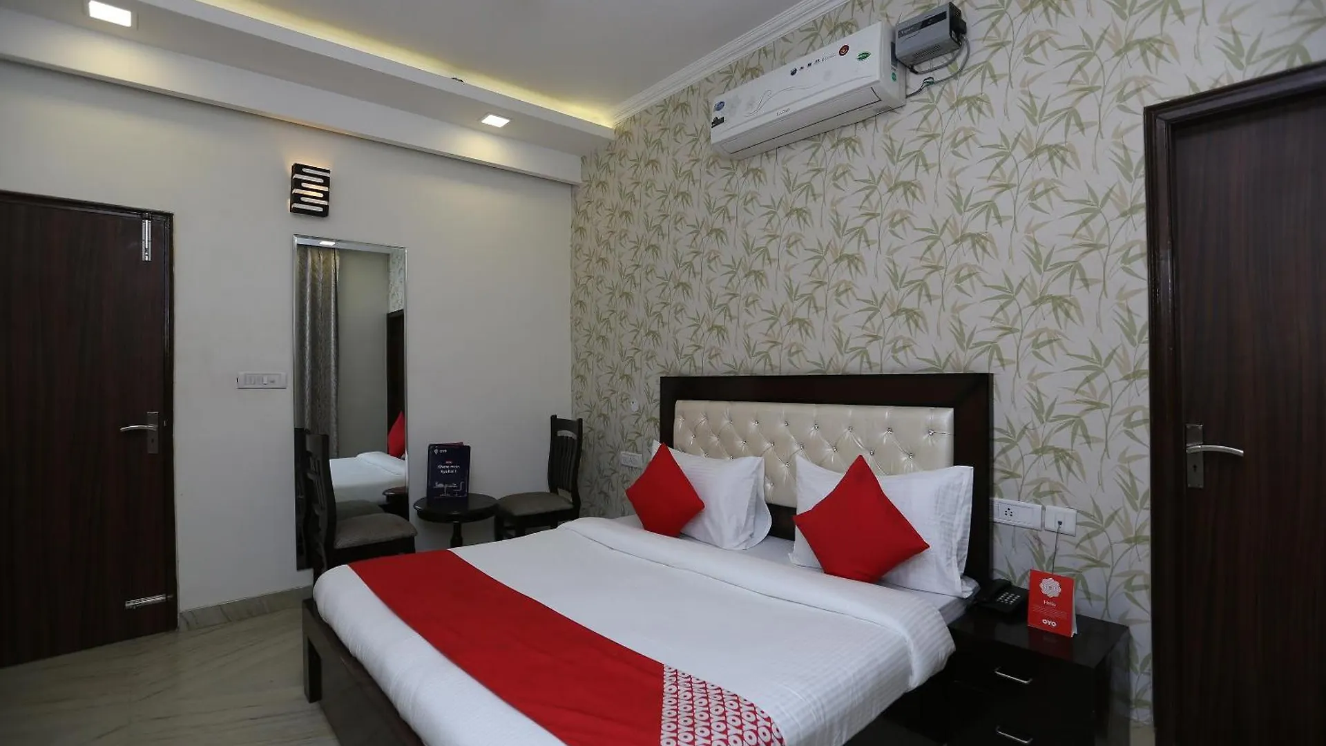 Hotel O Krishna Inn Gurgaon